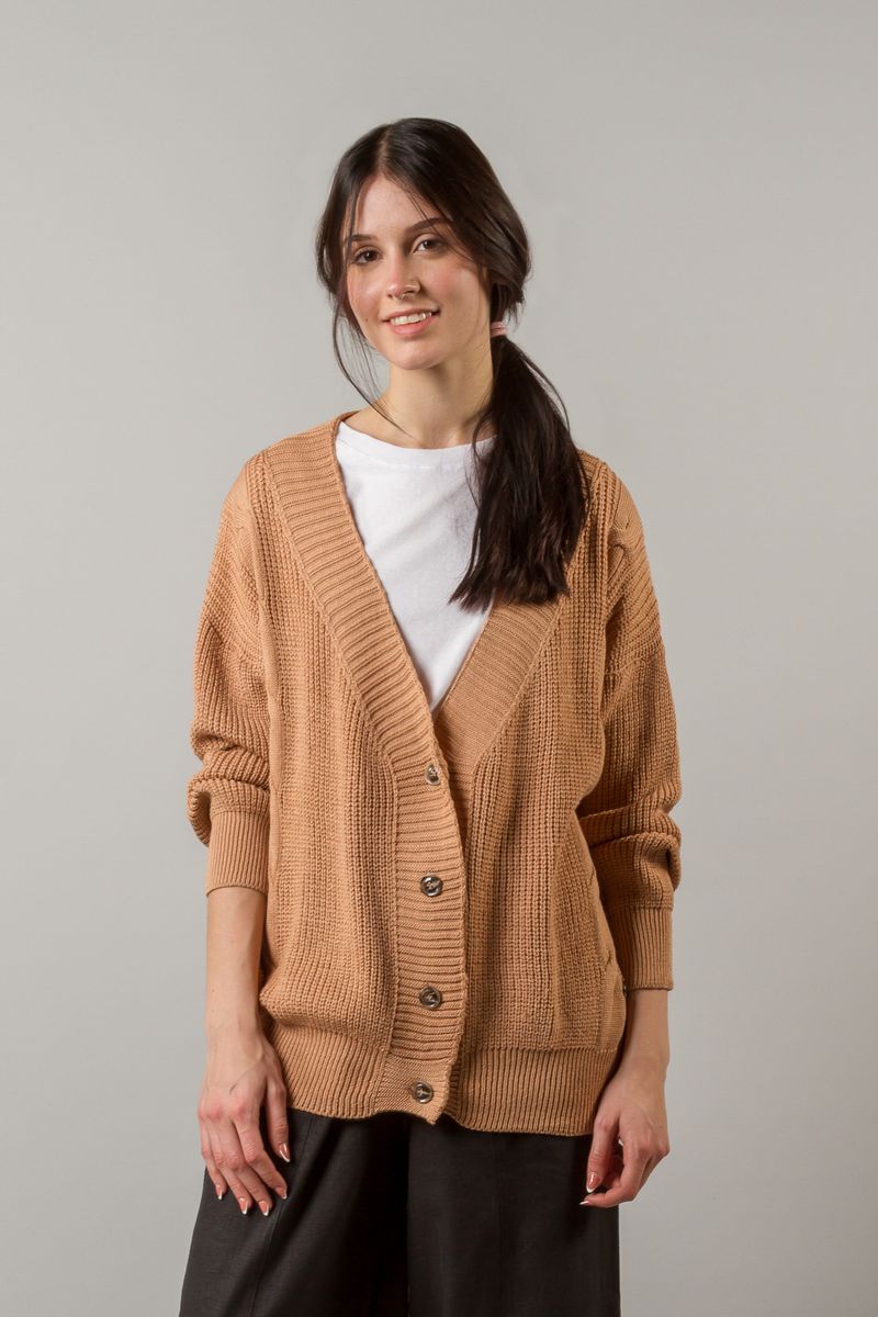 Cardigan a 2025