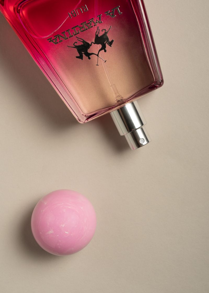 PERFUME-EAU-DE-TOILETTE-RUBI-100ML
