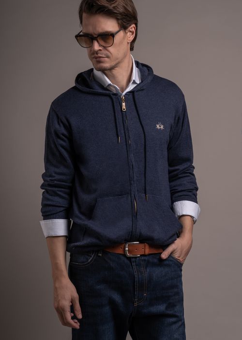 CAMPERA CAPUCHA FLORIAN