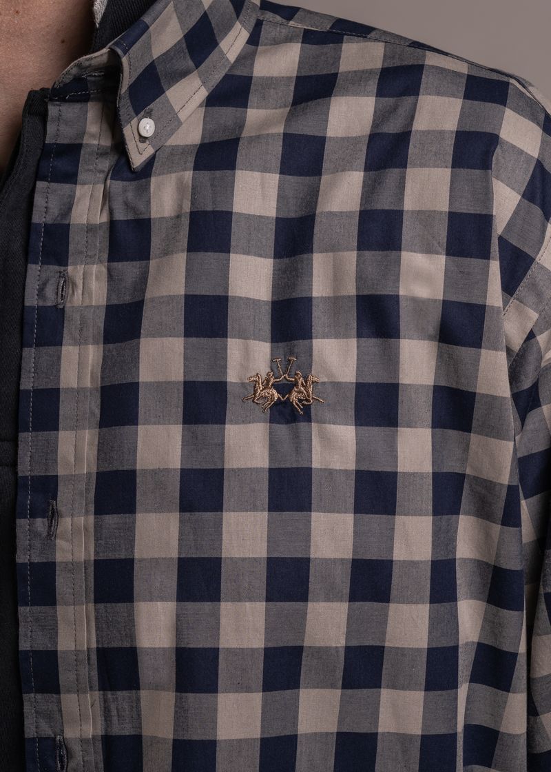 CAMISA-RIORDAN