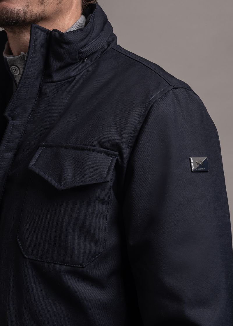 CAMPERA-MAGIC