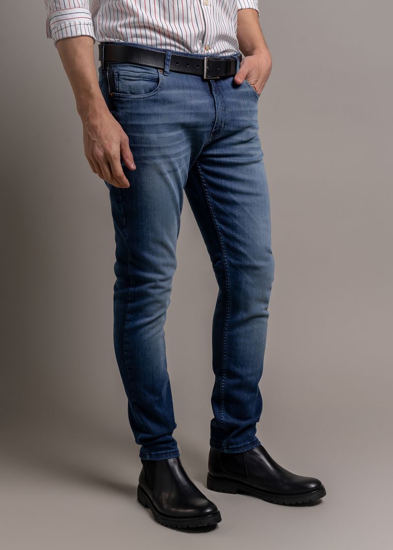 JEAN-BARKERO