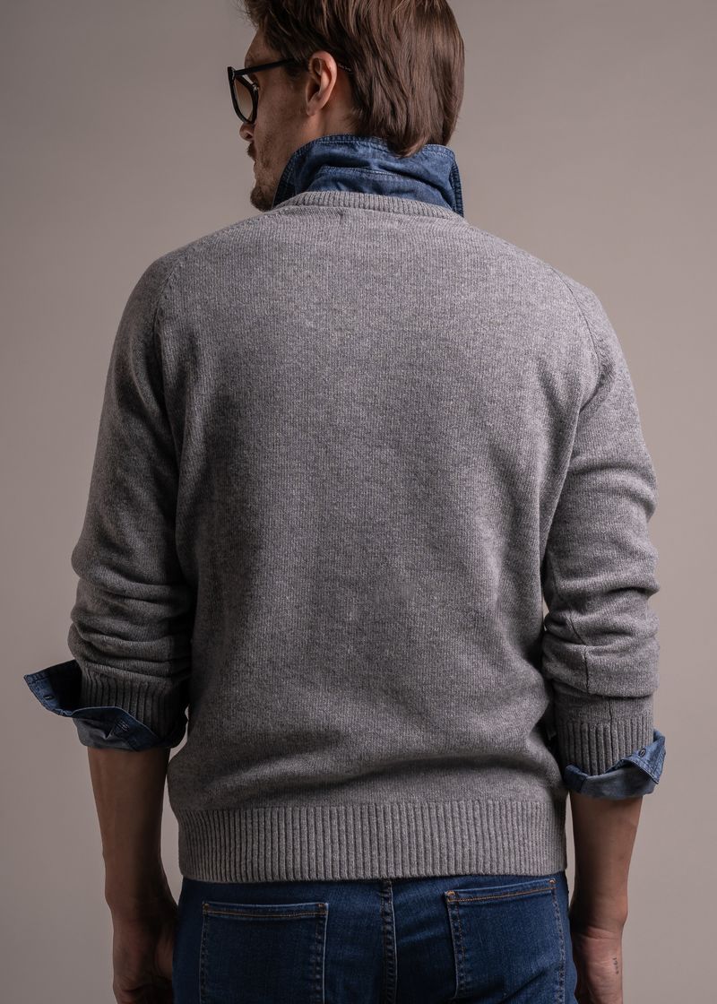 SWEATER-LEO