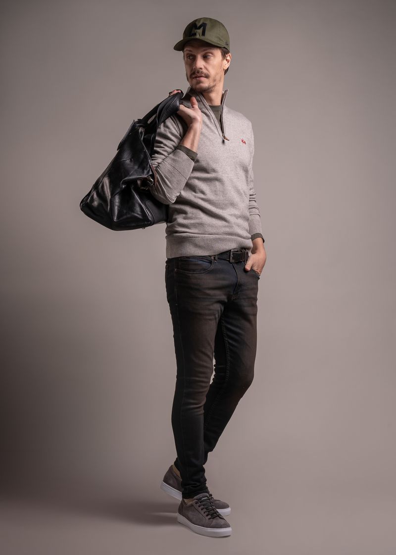 SWEATER-POLO-GERMAN