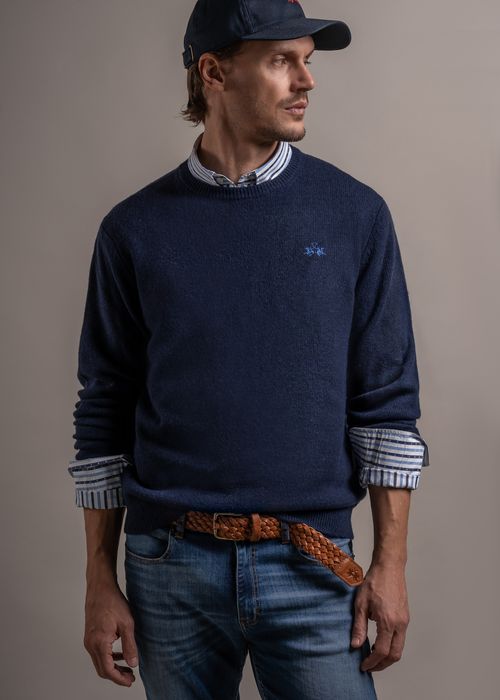 SWEATER CAMS