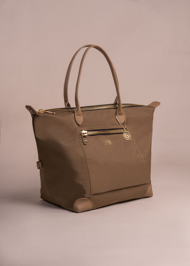 TOTE-CLOE